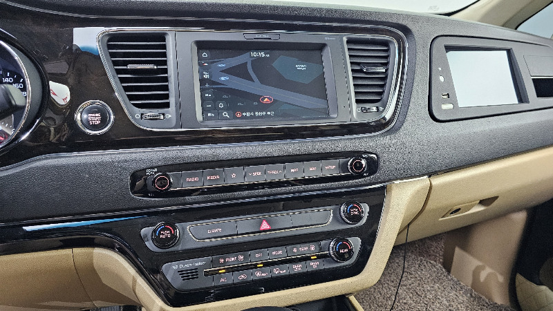 car KIA Carnival id54621 photo #14