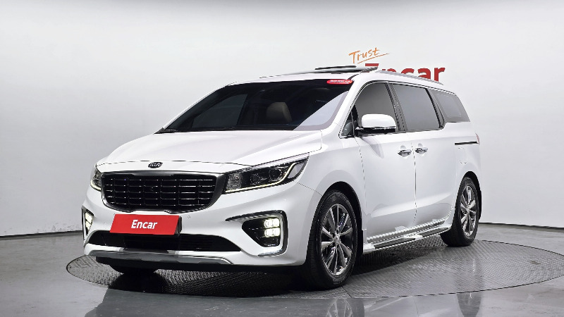car KIA Carnival id54640 main photo
