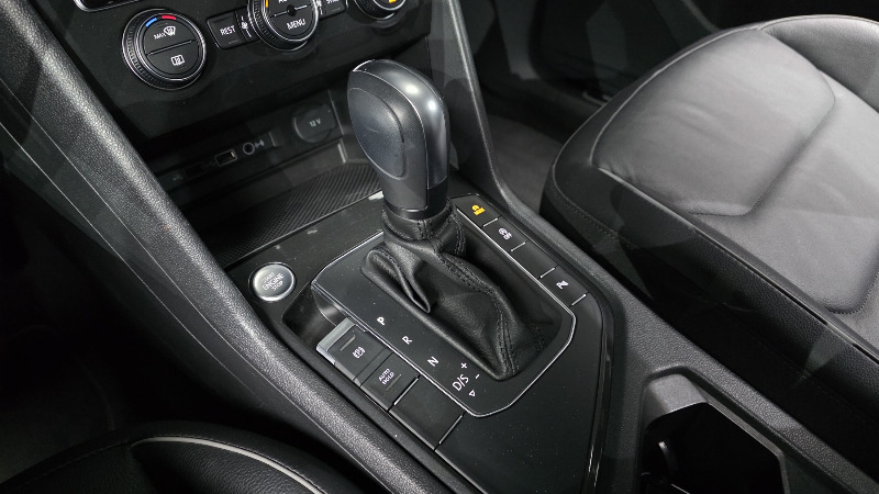 car Volkswagen Tiguan id54653 photo #9