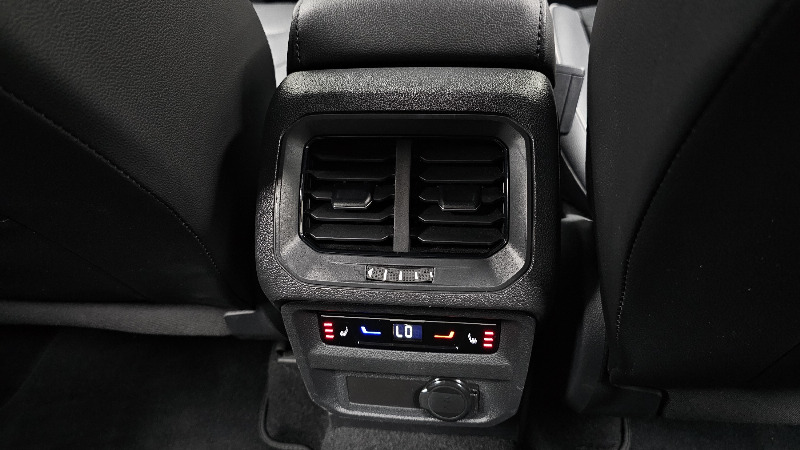 car Volkswagen Tiguan id54654 photo #19