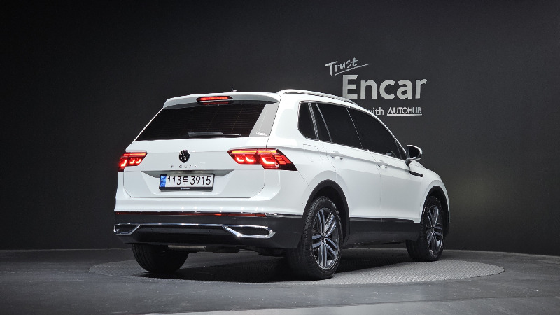 car Volkswagen Tiguan id54654 photo #2