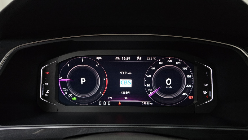car Volkswagen Tiguan id54654 photo #8