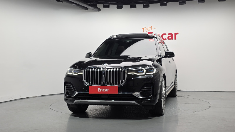 car BMW X7 id54713 photo #3