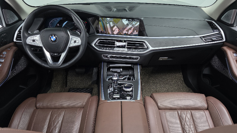 car BMW X7 id54713 photo #7