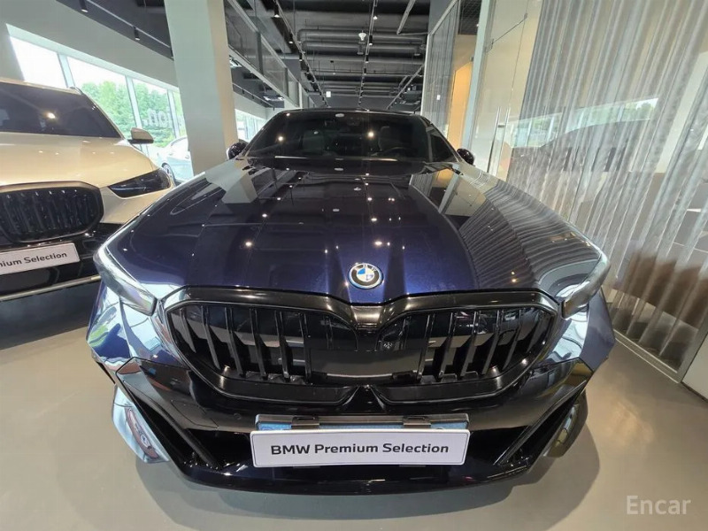 car BMW i5 id54714 photo #3