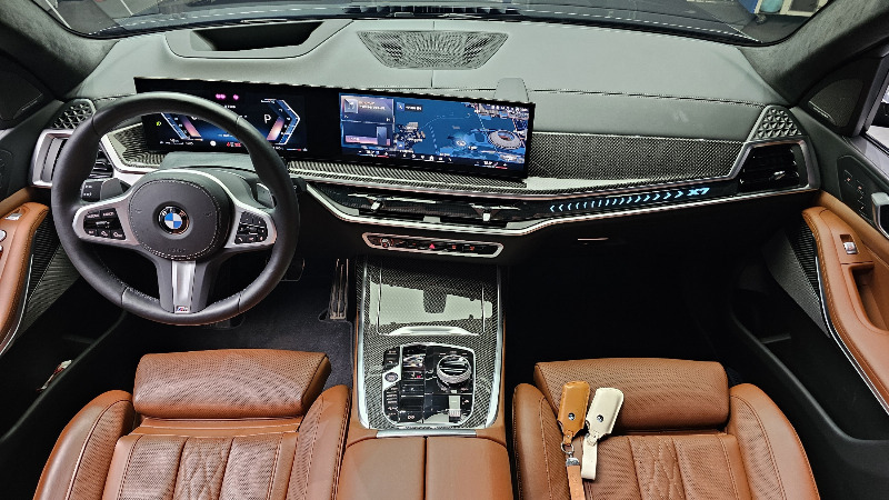 car BMW X7 id54722 photo #7