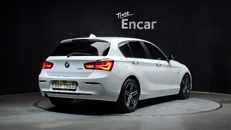 car BMW 1 Series id54739 photo #2