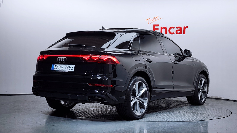 car Audi Q8 id54781 photo #2