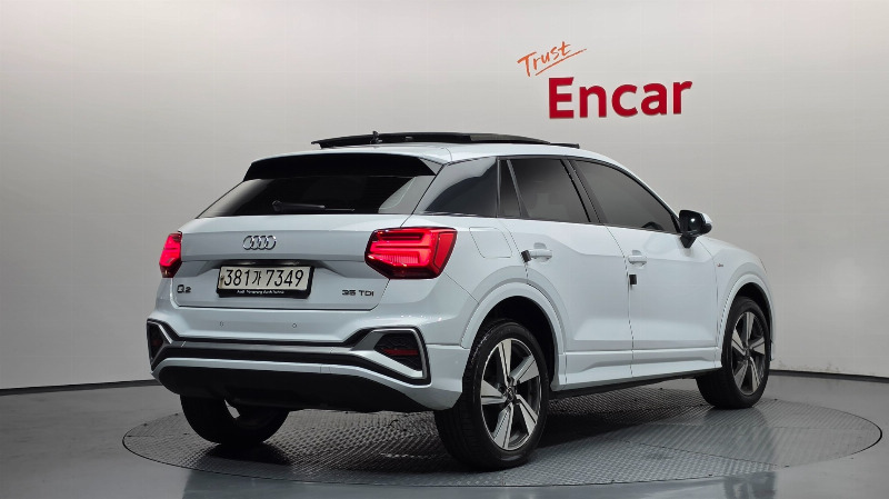 car Audi Q2 id54786 photo #2
