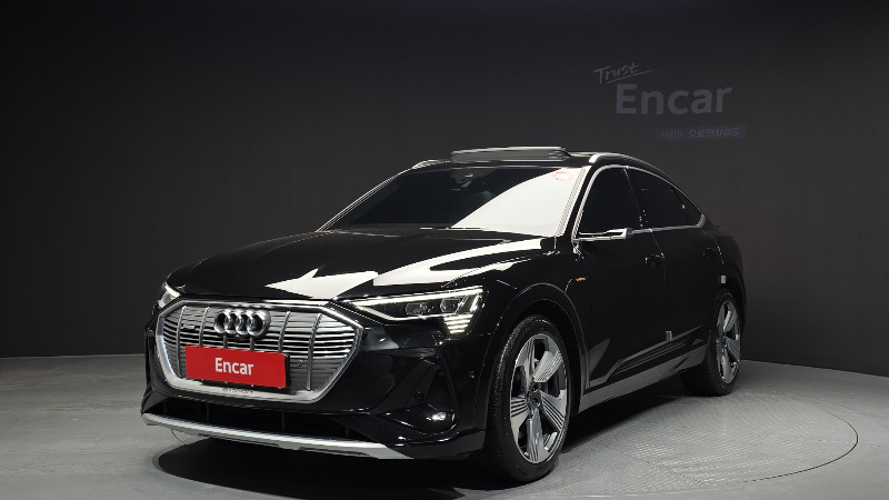 car Audi e-tron id54813 main photo