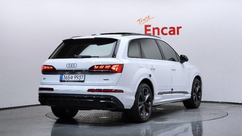 car Audi Q7 id54819 photo #2