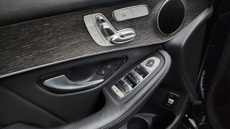 car Mercedes Benz GLC id54832 photo #12