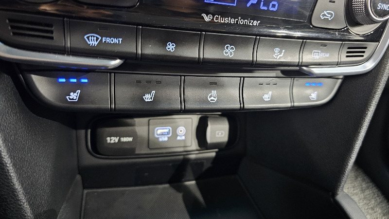 car Hyundai Santa FE id54887 photo #16