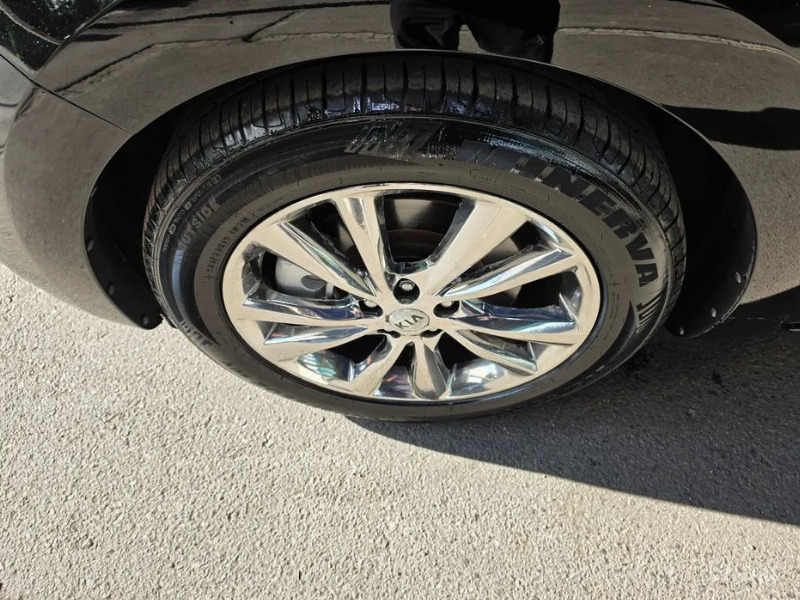 car KIA Carnival id54953 photo #12