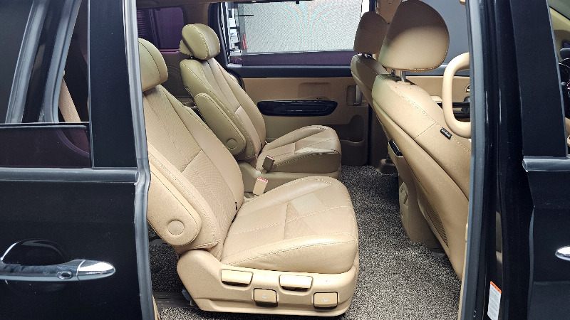 car KIA Carnival id54979 photo #11
