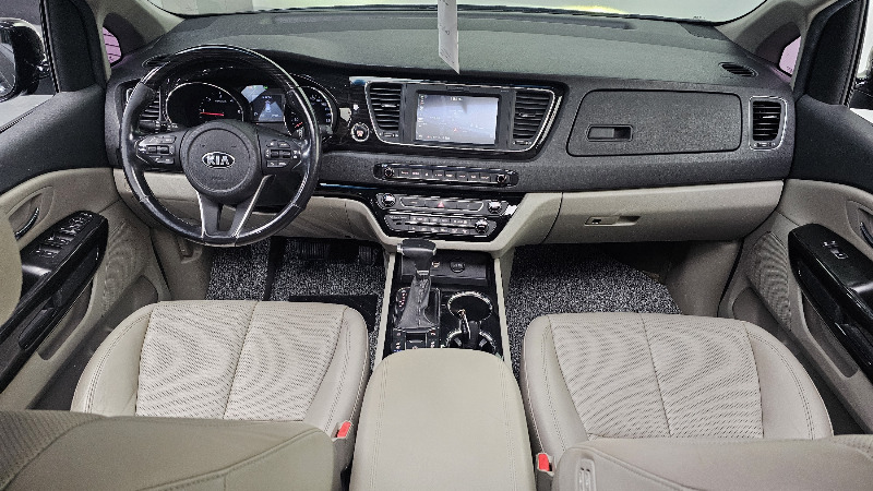 car KIA Carnival id54995 photo #7