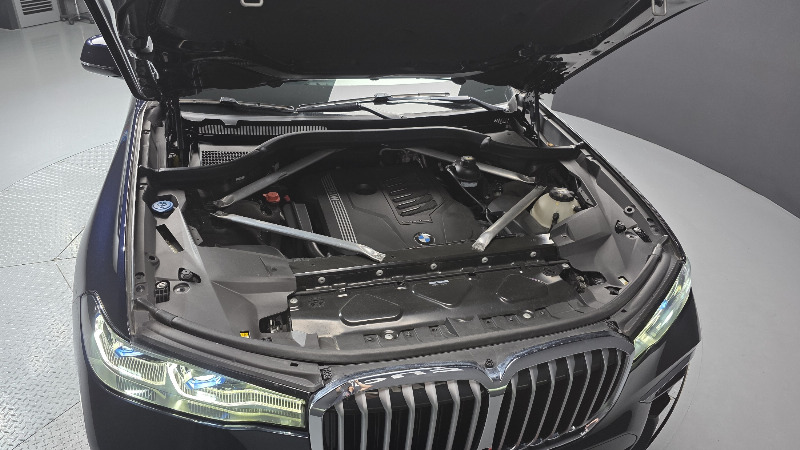 car BMW X7 id55113 photo #6