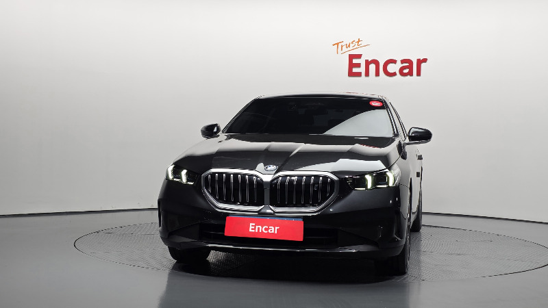 car BMW i5 id55115 photo #3