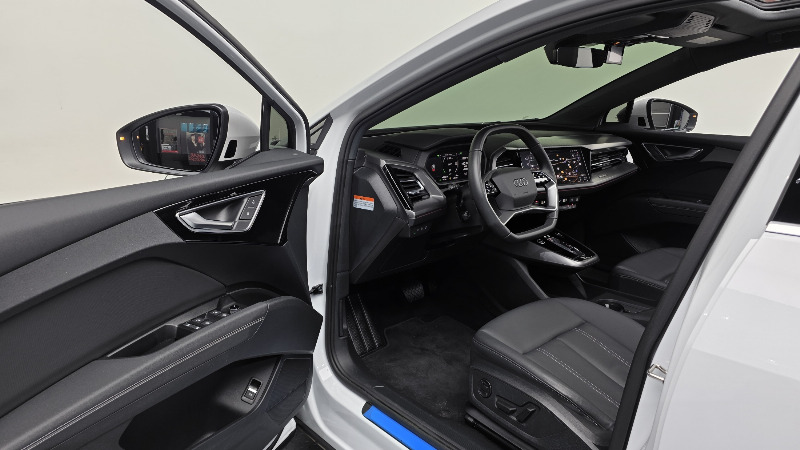 car Audi Q4 e-tron id55169 photo #10