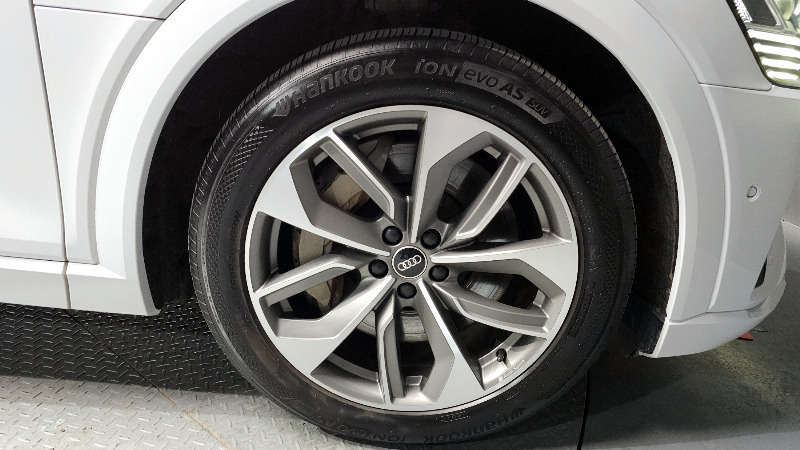 car Audi e-tron id55172 photo #5