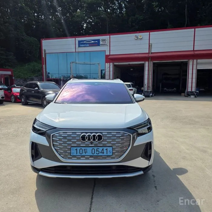 car Audi Q4 e-tron id55177 main photo
