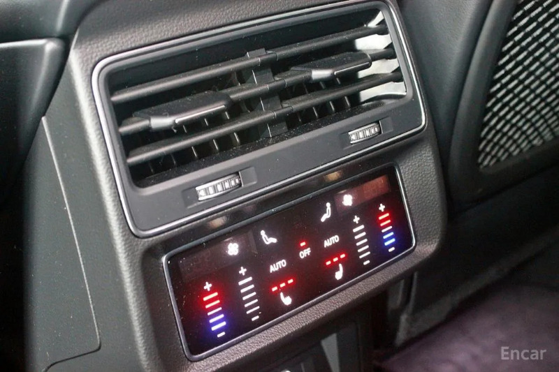 car Audi Q8 id55182 photo #16
