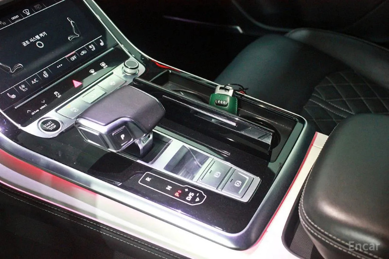car Audi Q8 id55182 photo #9