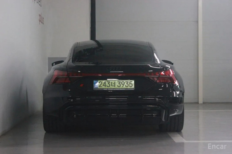 car Audi S e-tron GT id55185 photo #4