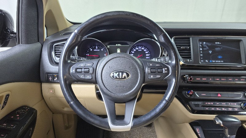 car KIA Carnival id55229 photo #13