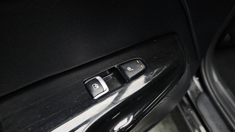 car KIA K5 id55309 photo #19
