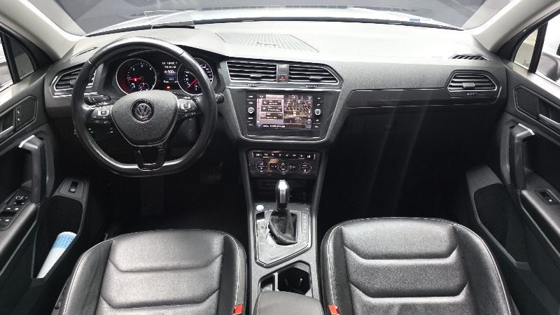 car Volkswagen Tiguan id55335 photo #7