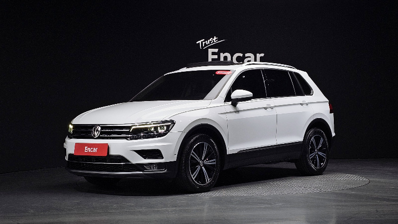 car Volkswagen Tiguan id55336 main photo