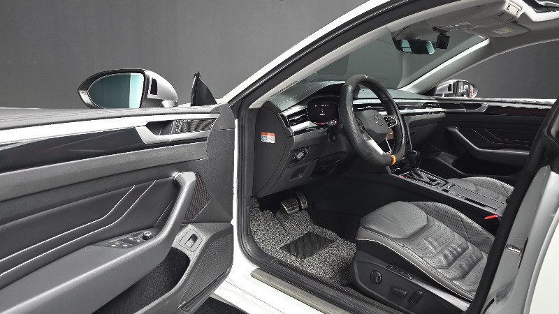 car Volkswagen Arteon id55337 photo #10