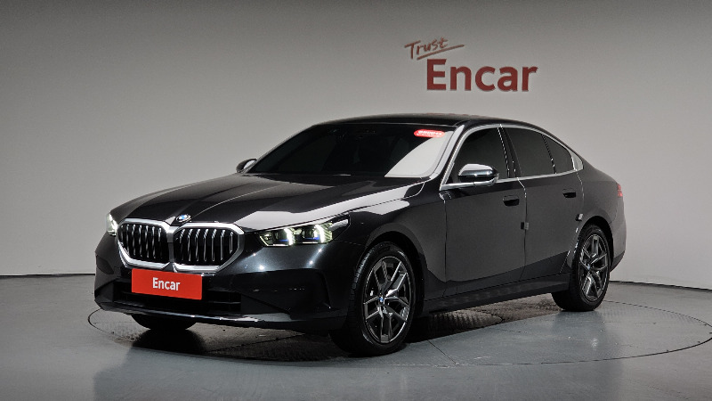 car BMW 5 Series id55373 main photo