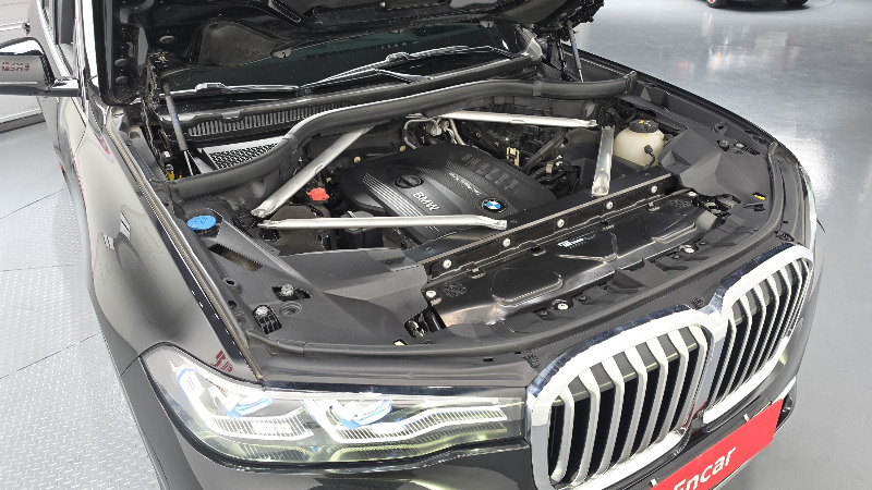 car BMW X7 id55375 photo #6
