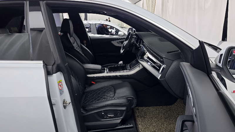 car Audi Q8 id55441 photo #11