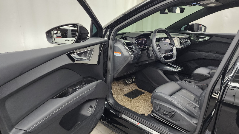 car Audi Q4 e-tron id55448 photo #10