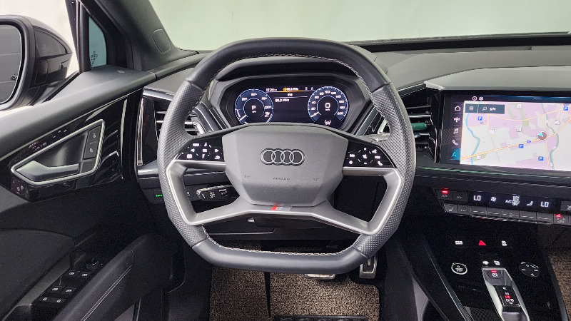 car Audi Q4 e-tron id55448 photo #13