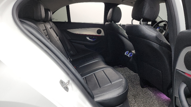 car Mercedes Benz E Class id55456 photo #11