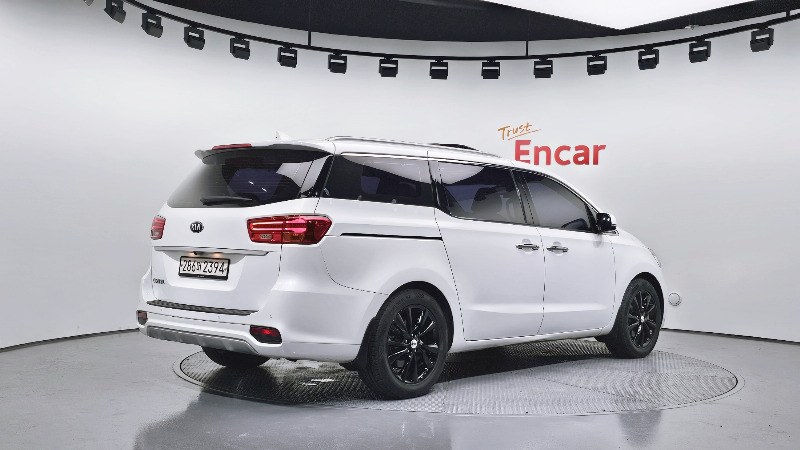 car KIA Carnival id55591 photo #2