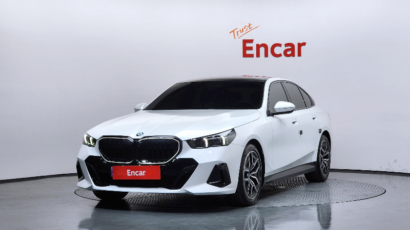 car BMW 5 Series id55626 main photo