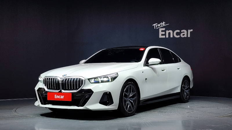 car BMW 5 Series id55629 main photo