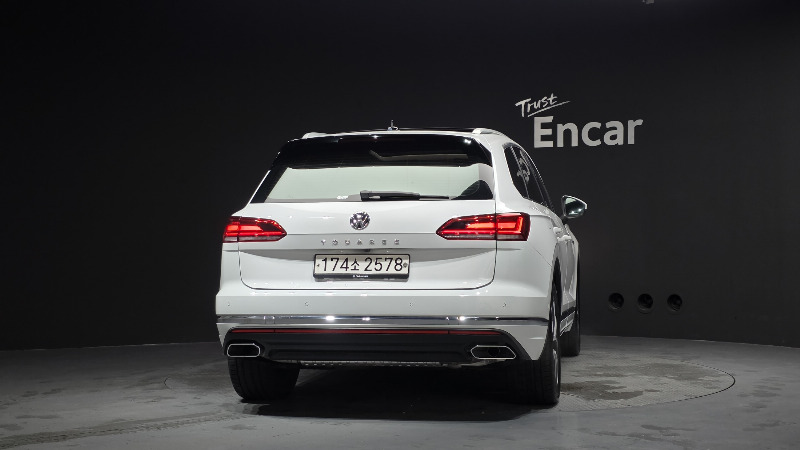 car Volkswagen Touareg id55651 photo #4