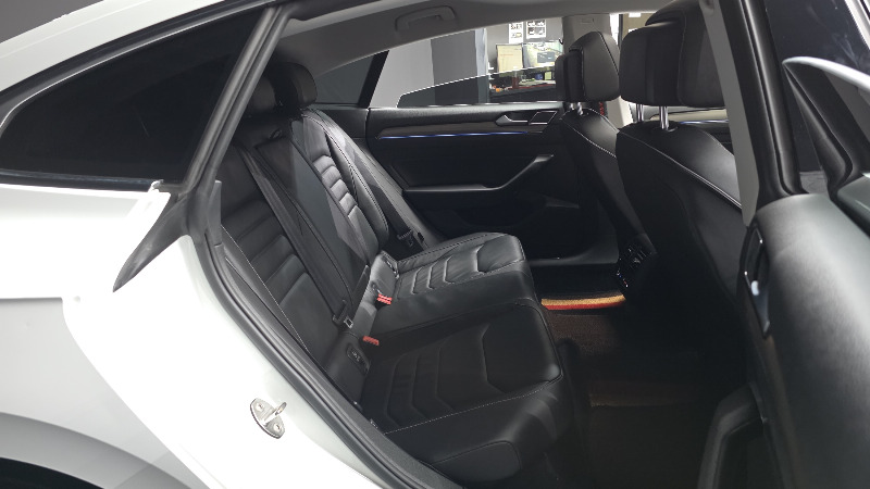 car Volkswagen Arteon id55655 photo #12