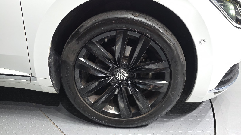 car Volkswagen Arteon id55655 photo #5