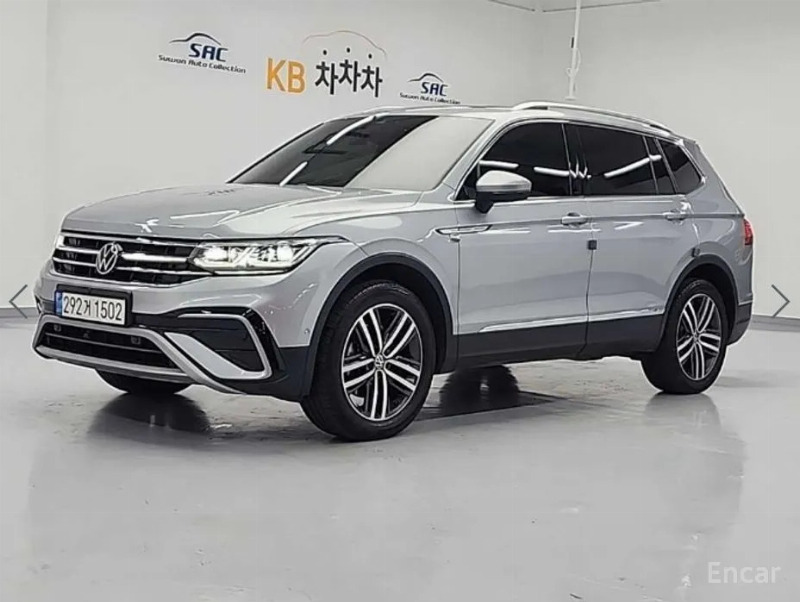 car Volkswagen Tiguan id55657 photo #2