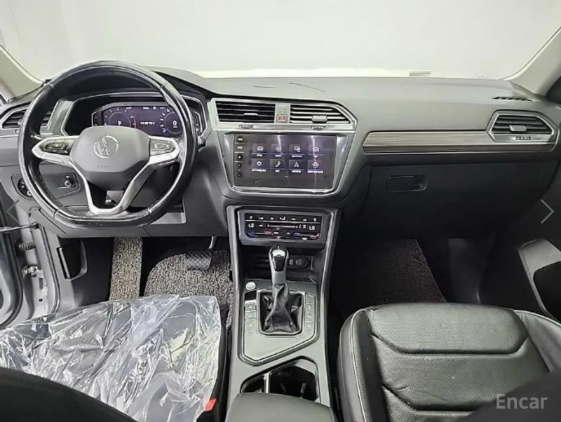 car Volkswagen Tiguan id55657 photo #7