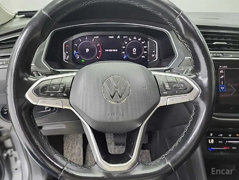 car Volkswagen Tiguan id55657 photo #9