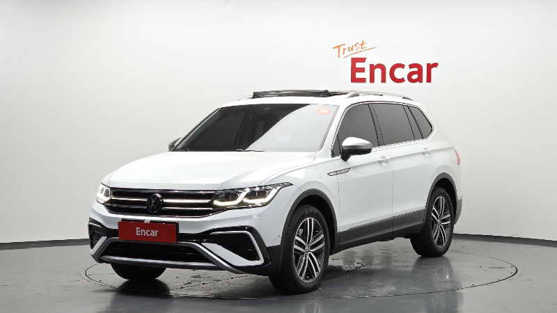 car Volkswagen Tiguan id55659 main photo