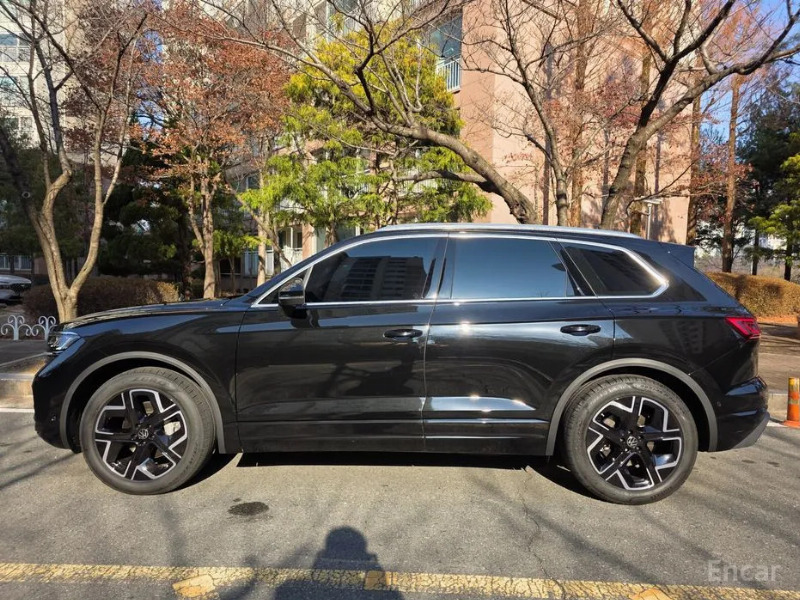 car Volkswagen Touareg id55662 main photo